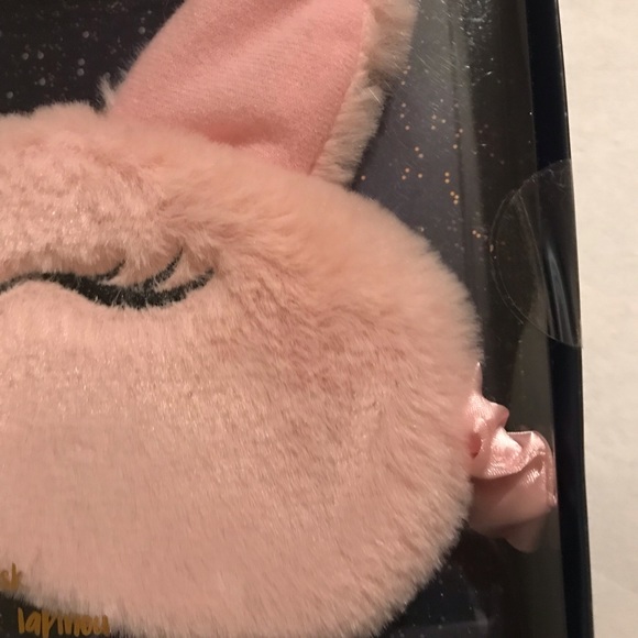 Coco & Lola Sweet Bunny Sleeping Eye Mask Pink - Picture 4 of 8